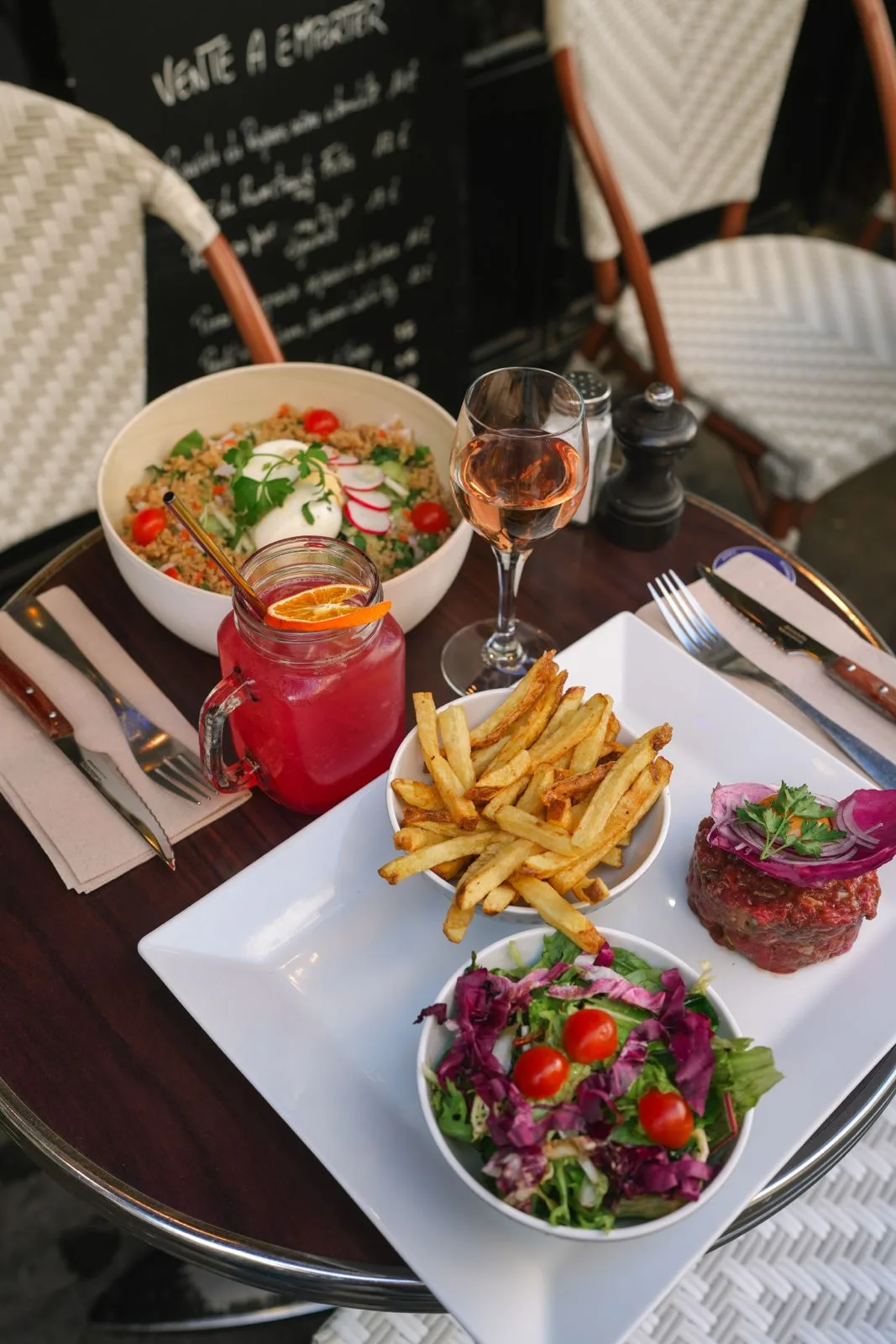 Tartare de bœuf et frites maison